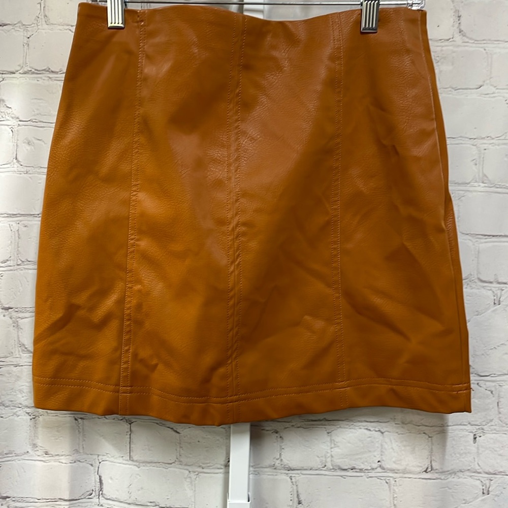 Shinestar pleather tan miniskirt size large